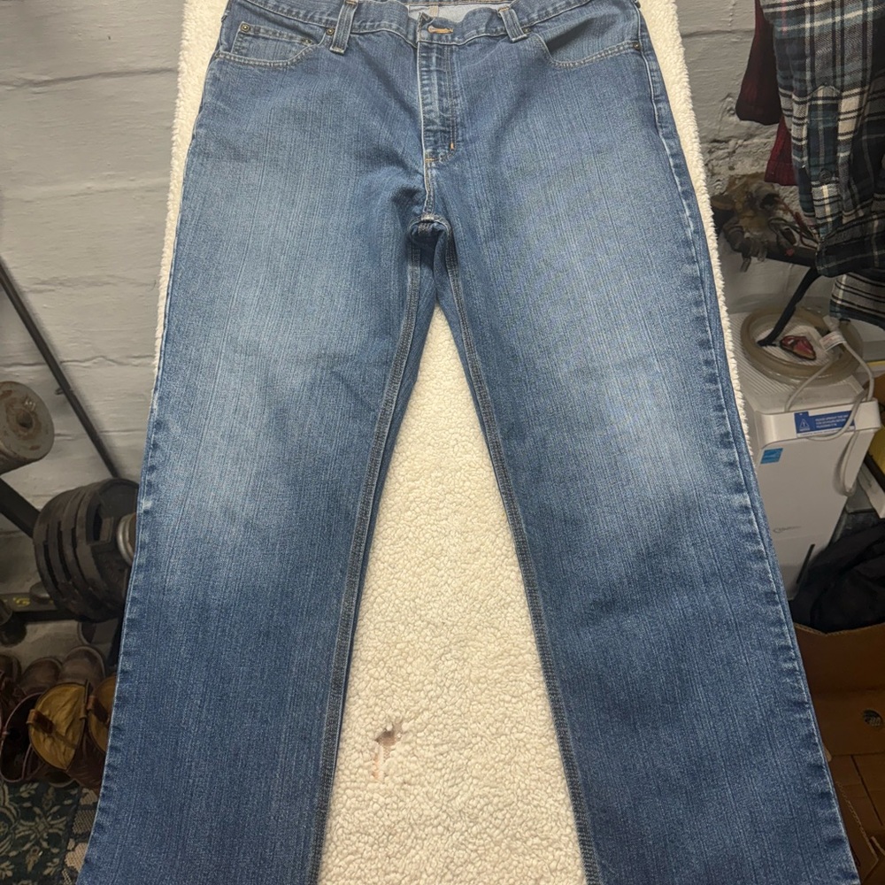 Carhartt Classic Blue Men's Jeans, size 38/30, excellent condition